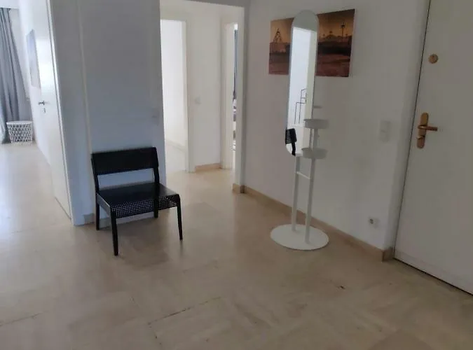 Spacious 2 Bedroom Flat In The Center Of Lux *
